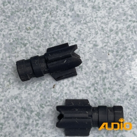 Ten lửa giữ reel Akai 630