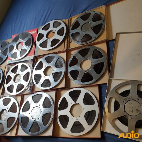 Băng audiotape nguyên seal 